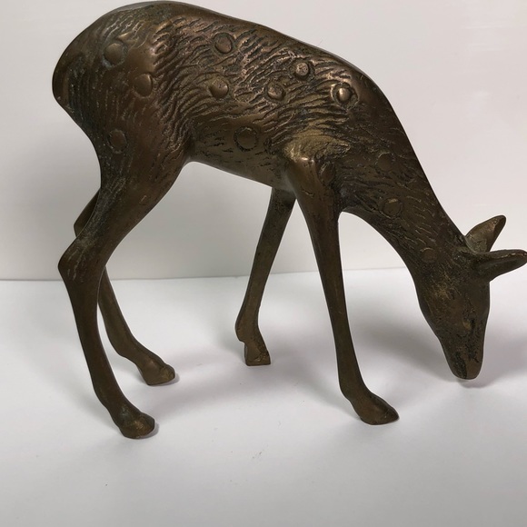 Vintage decorative brass deer 🦌 figurine - Picture 5 of 15